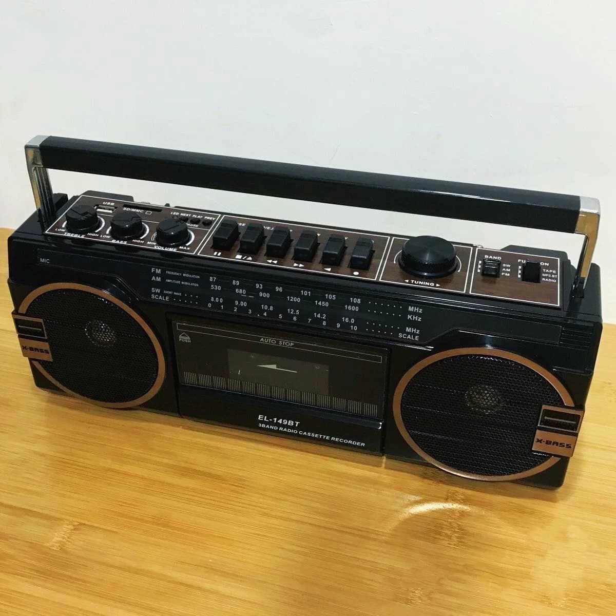 Vendita calda Lettore registratore di cassette Radio multibanda Supporto per registratore di cassette Lettore musicale con scheda TF USB con altoparlanti Bluetooth
