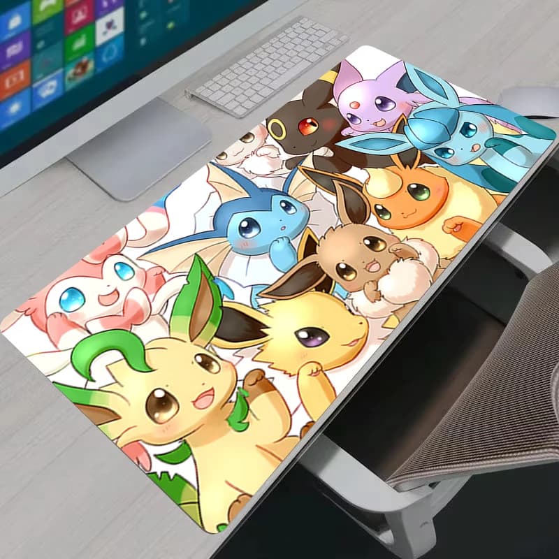 Tappetino per Mouse XXL Jolteon Anime Kawaii, Tappetino da Scrivania per Gamer, Tappetino per Tastiera P-Pokemon Eevee, Tappetino Esteso in Gomma per Laptop e PC Gaming