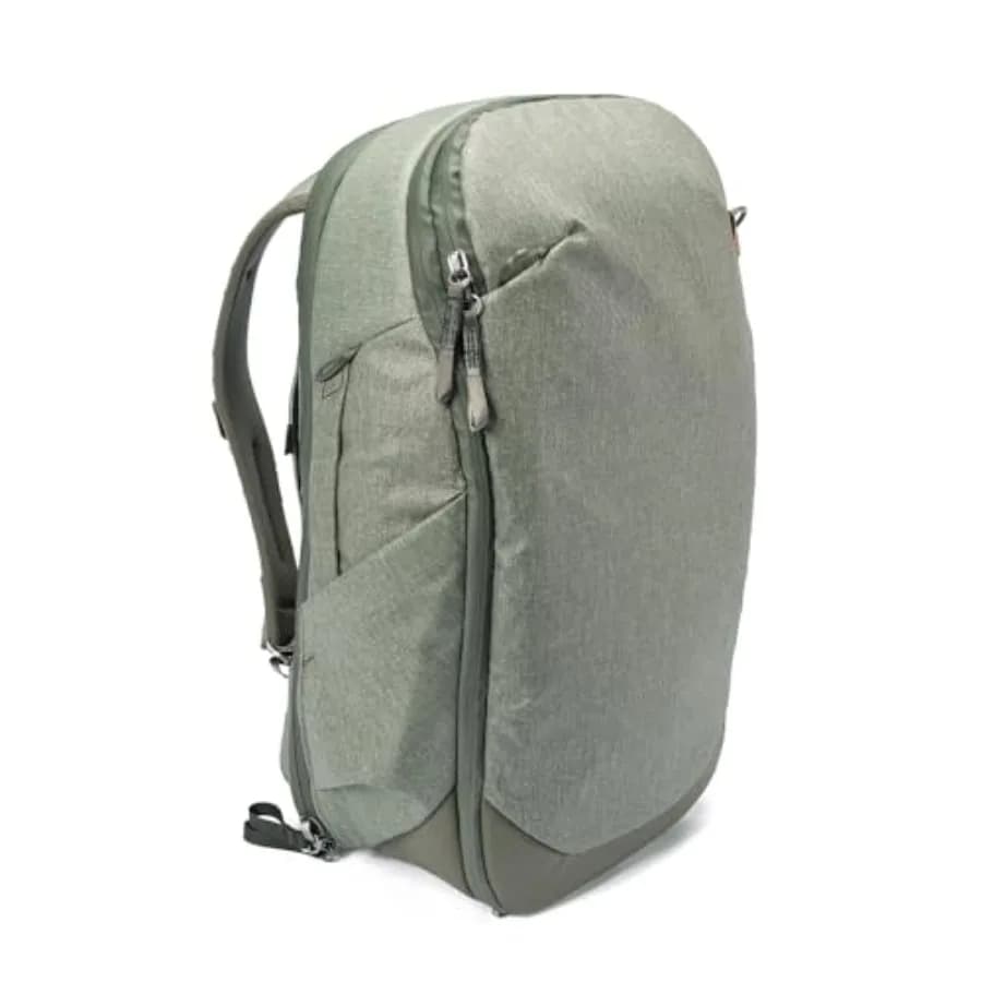 Zaino da Viaggio 30L Verde Salvia Espandibile 27-33L Design Resistente alle Intemperie con Scomparto per Laptop Accesso Posteriore e Superiore Ideale per Viaggi o Escursioni