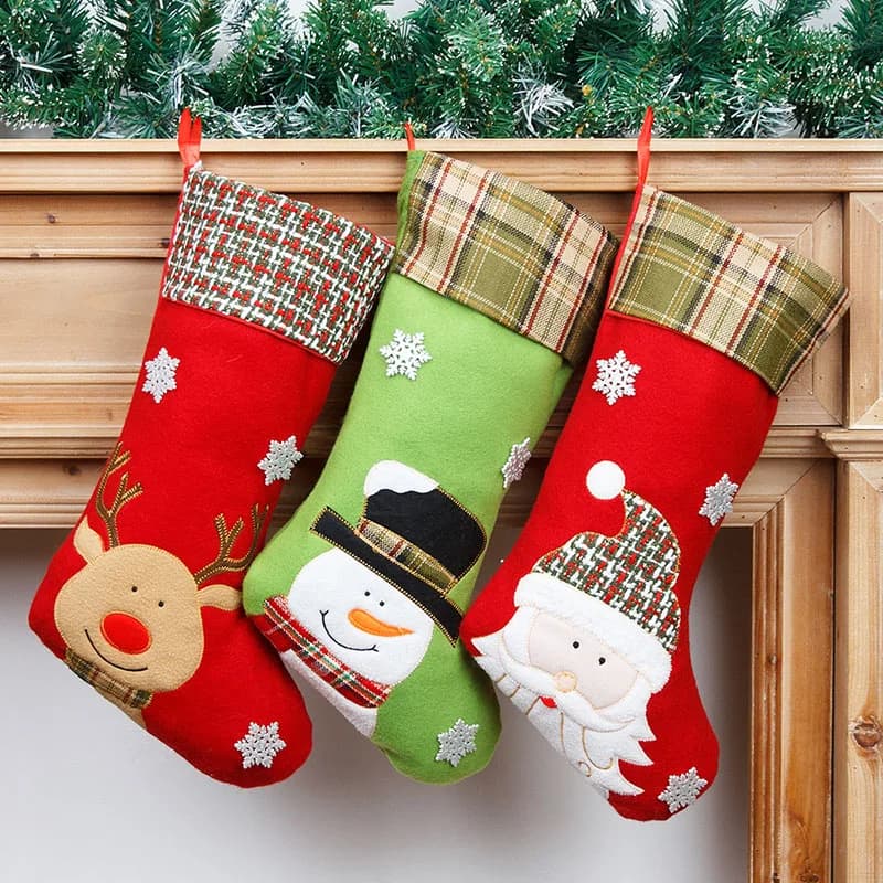 Christmas shoes embroidered in velvet with cartoons Cute Christmas socks and great capacity for Christmas candies Decorations for Christmas and New Year supplies