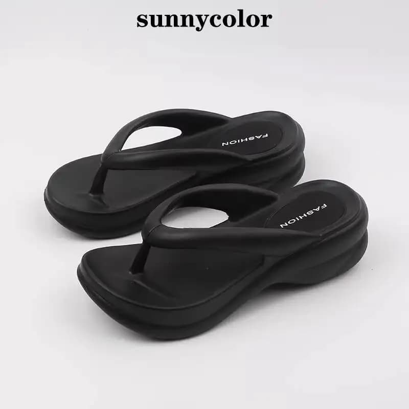 Women's Beach Slippers 2026 Summer Casual Thick Sole Flip Flops Non Slip Mid Heel Platform Beach Sandals For Outdoor