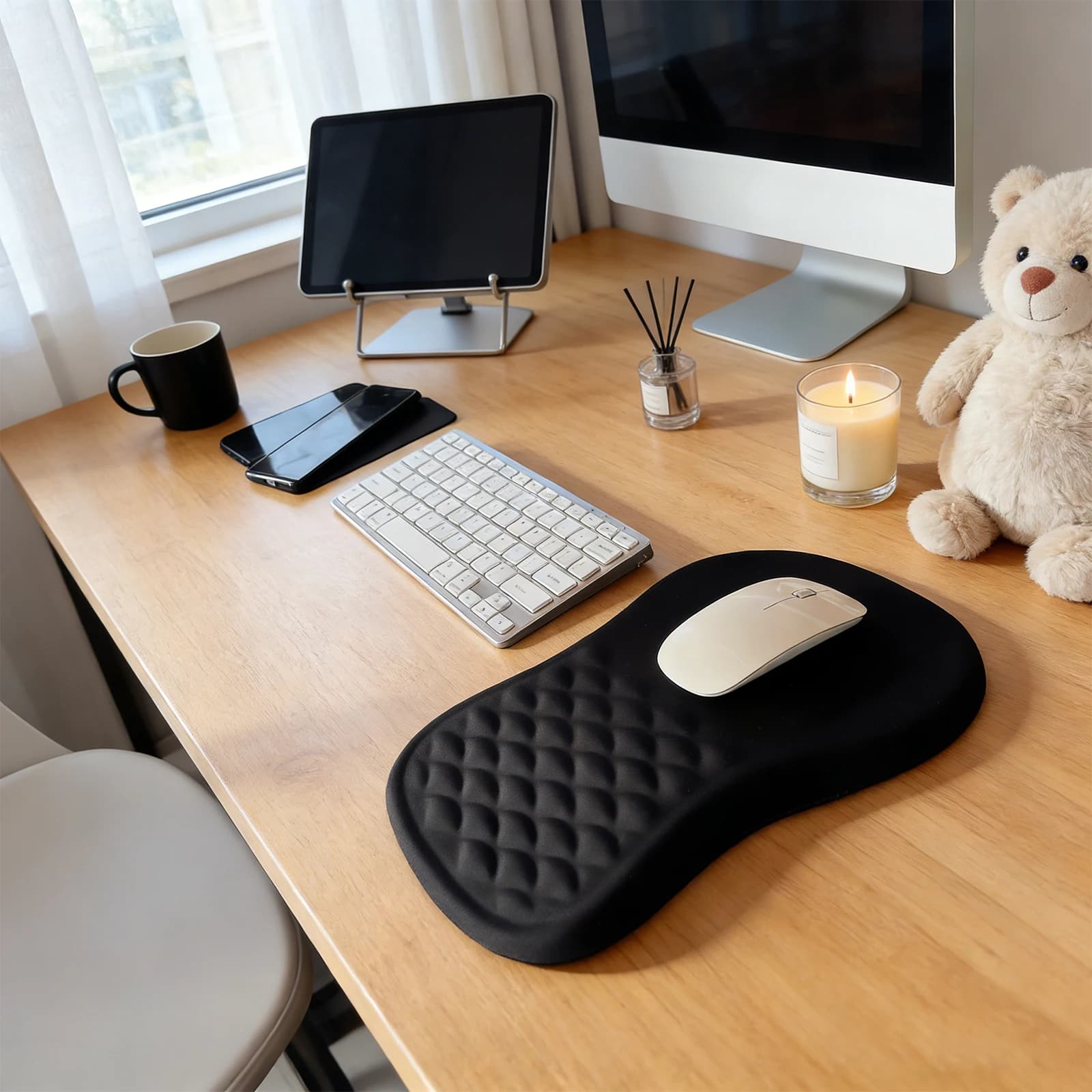 Tappetino Ergonomico per Mouse con Poggiapolsi in Memory Foam ad Alta Resilienza, Base Antiscivolo per Laptop e PC, Supporto Confortevole per il Polso