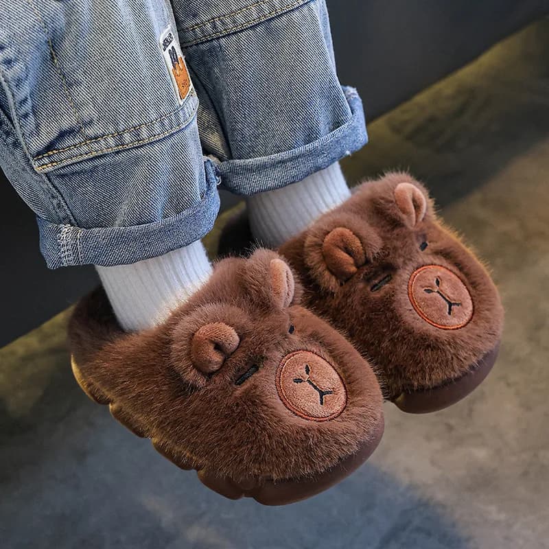 Slippers Capybara Children's Warm Cotton Slippers 2025 Winter Non-slip Slippers for cartoons Home soft shoes for interior
