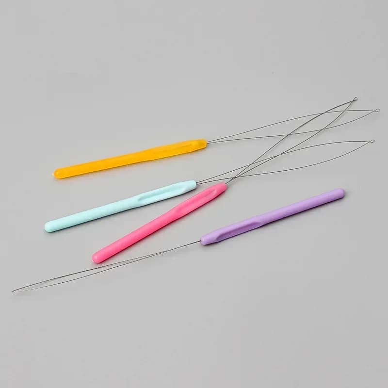 Strumenti per tessitura parrucca estensione capelli 2 pezzi Gambo in plastica colorata Gancio per parrucca Infila ago Infila ago
