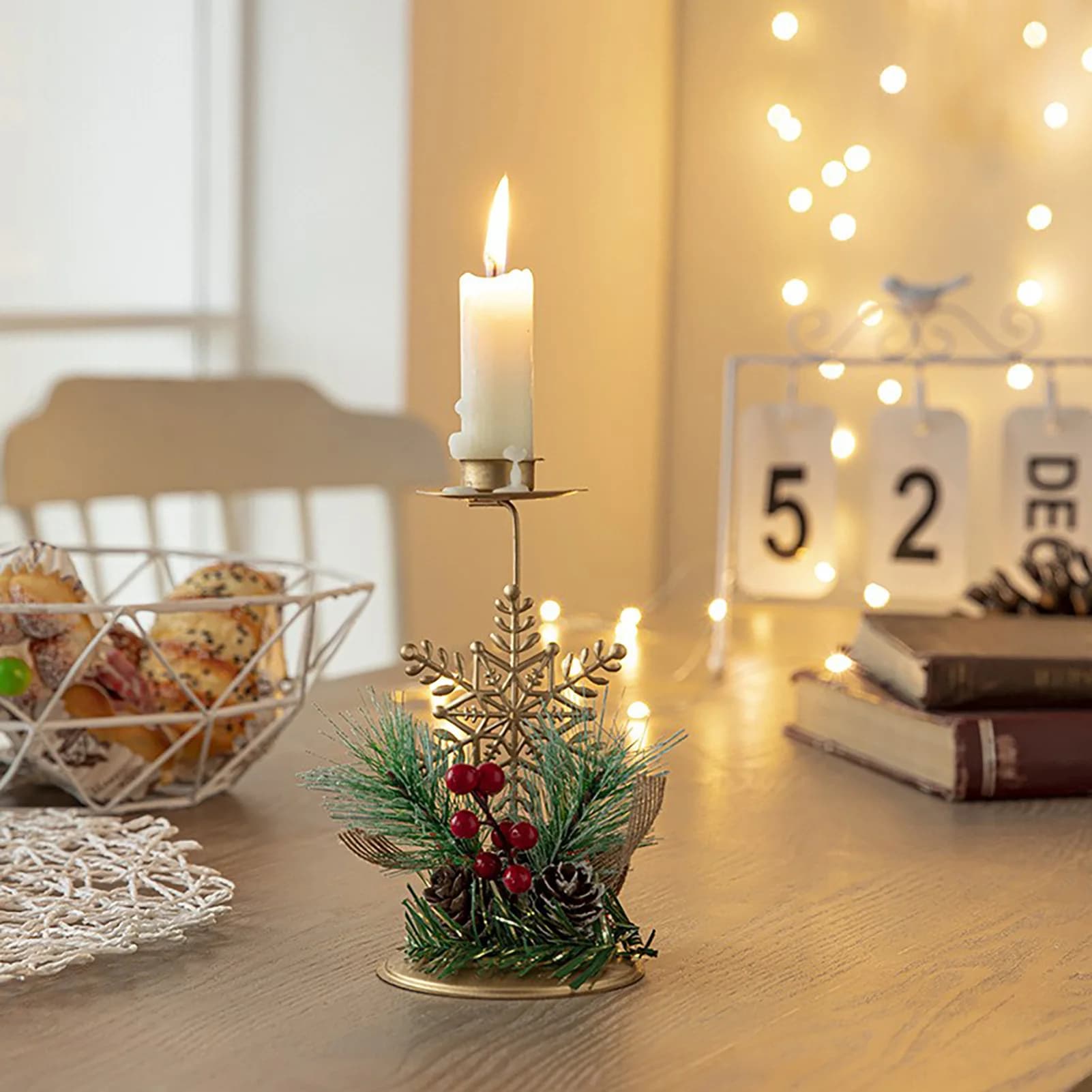 Set portacandele natalizi - Renna e fiocchi di neve con bacche di pigne, supporti festivi in metallo per decorazioni da tavola natalizie