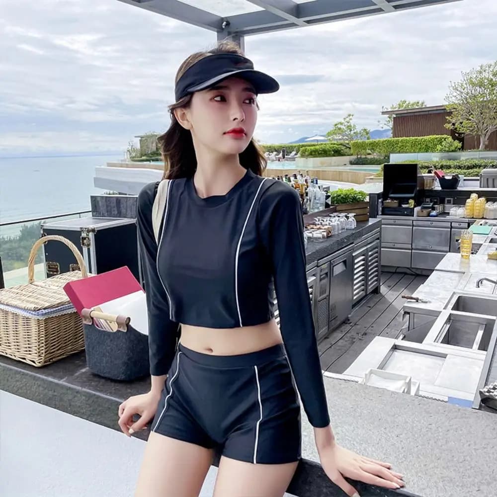 Patchwork Design Women's Swimming Suit High Waisted Slimming Fit Long Sleeve Swimwear With Shorts Sunscreen Fabric