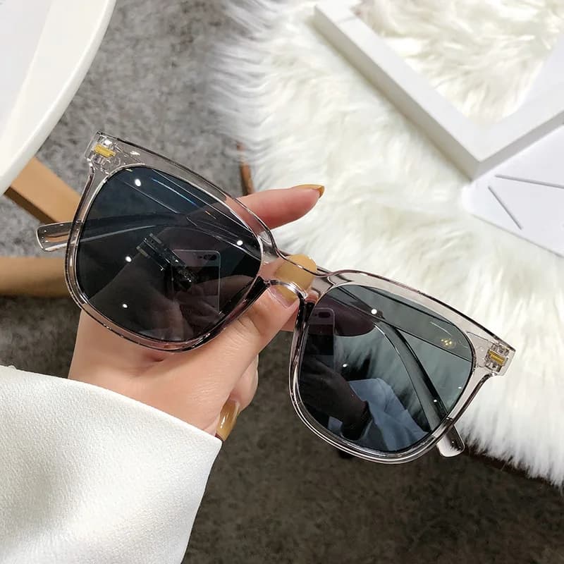 Nuovi Occhiali da Sole Quadrati alla Moda, Design di Lusso per Uomo e Donna, Occhiali da Sole Classici Vintage per Esterni