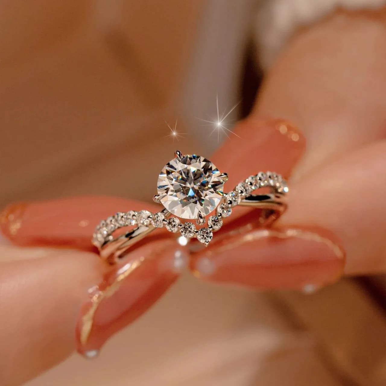 Accessori fai da te: Anello corona da 1 carato per trasmissioni in diretta, lusso leggero, imitazione moissanite di alto valore, per donne amanti dell'amore
