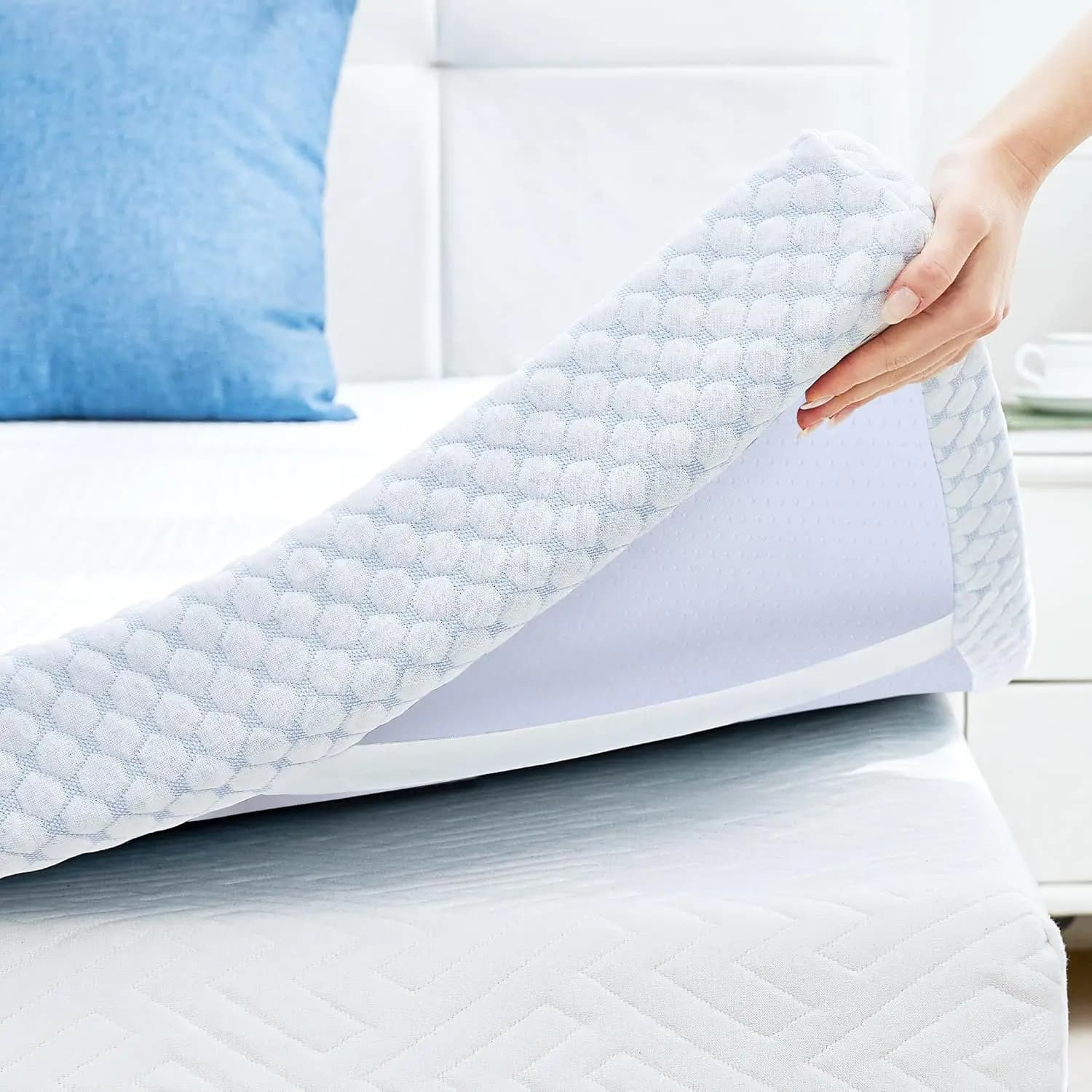 2 Inch Twin Cooling Memory Foam Mattress Topper, Pressure Relief Bed Pad with Cooling Cover & Corner Straps, CertiPUR-US Certified