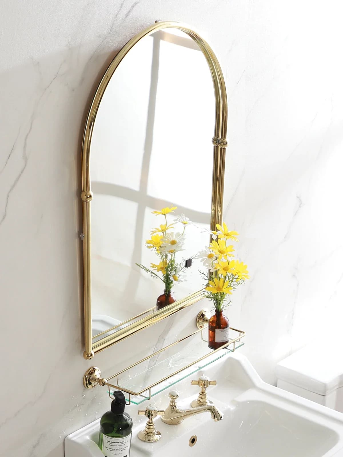 Specchio da bagno intelligente ad arco in ottone antico Specchio luminoso a parete Specchio da toeletta francese