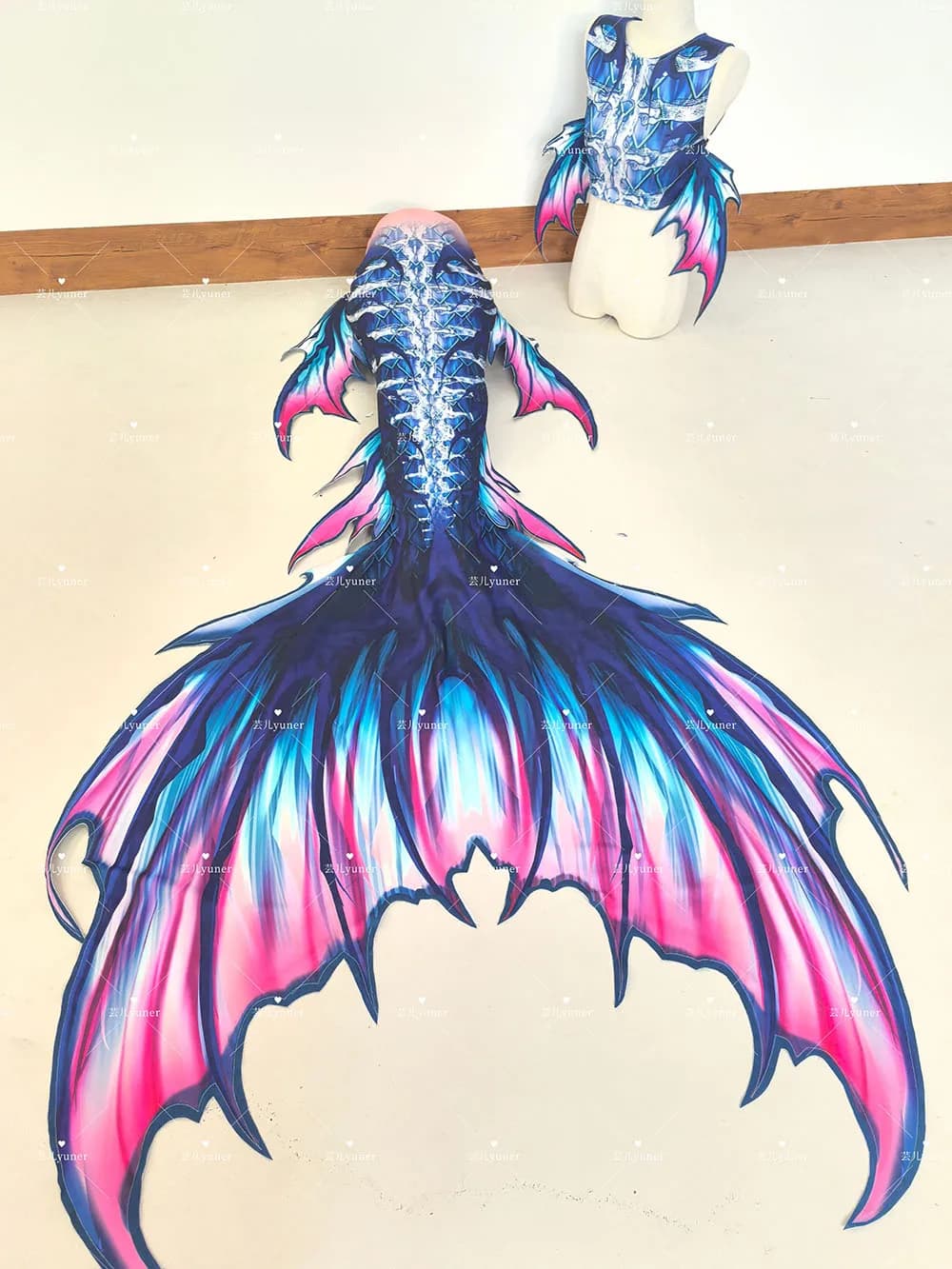 New full bathing suit for free dives with dragon bone siren tail, shooting bathing suit for aquarium sirens shows