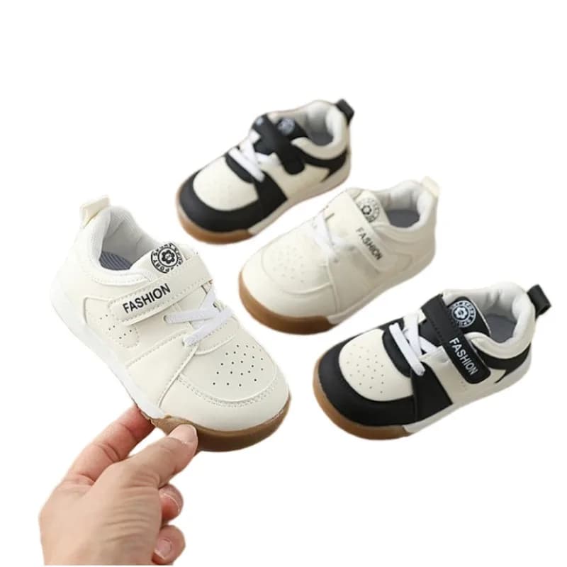 Scarpe da Skate Traspiranti per Bambini e Bambine da 0 a 6 Anni, Scarpe Sportive Primaverili e Autunnali, Calzature Morbide per Neonati e Bambini Piccoli