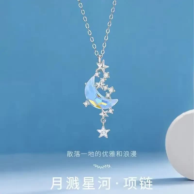 Collana a forma di luna crescente, una catena alla clavicola trendy e versatile