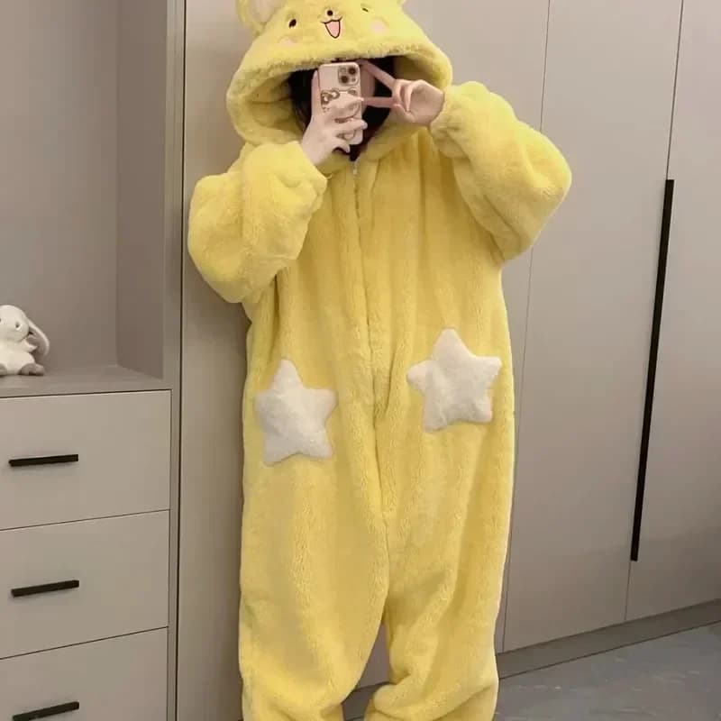 Abbigliamento per la casa caldo Carta regalo di compleanno Captor Sakura Cartoon Anime Periferico Kawaii Cerberus Tuta invernale Pigiama Women2025