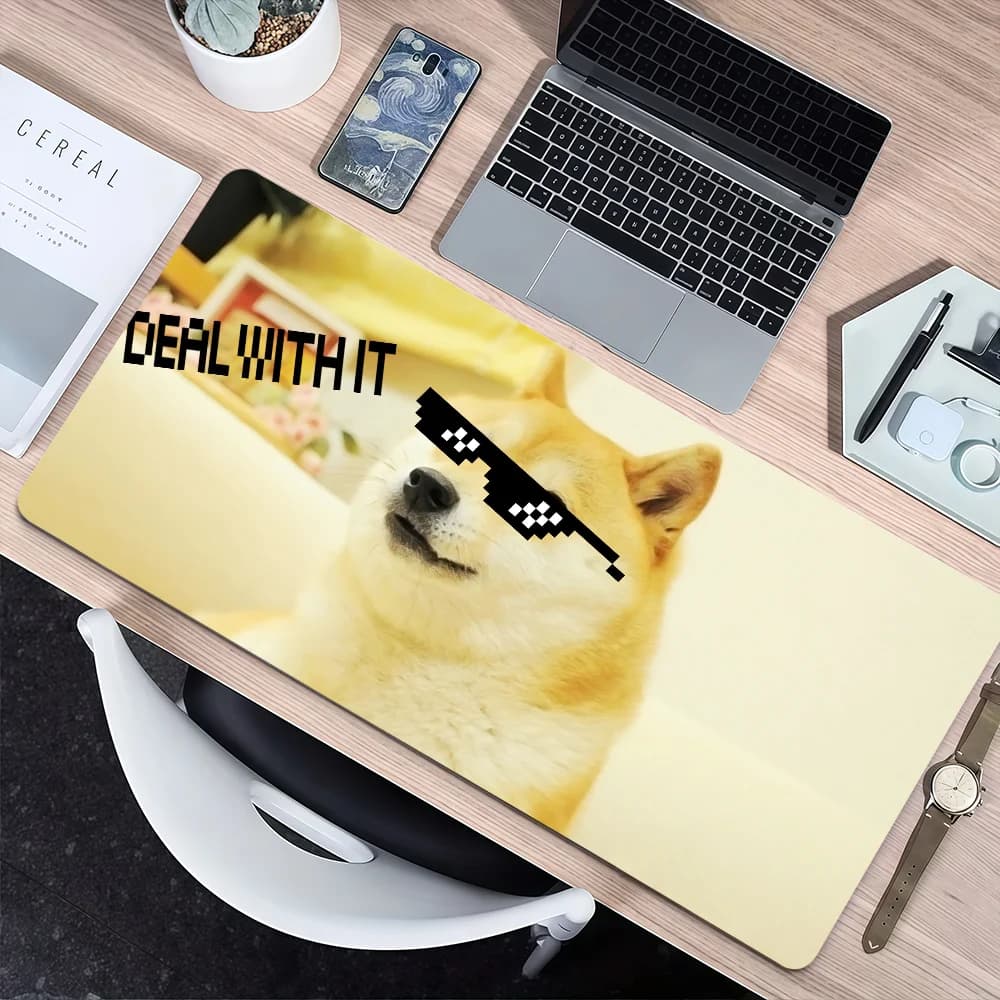 Tappetino per mouse grande e divertente con emoticon Doge S-Shiba Inu M-Meme, antiscivolo, ispessito, con bordi cuciti, per gaming, ufficio e studenti
