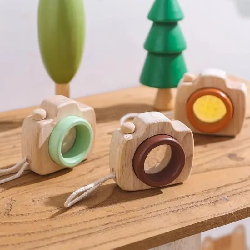 Wooden Magnifying Glass Mini Camera-Shaped Easy Hold&Carry Outdoor STEM Toy Students Science Observation Gift for Boys Girls