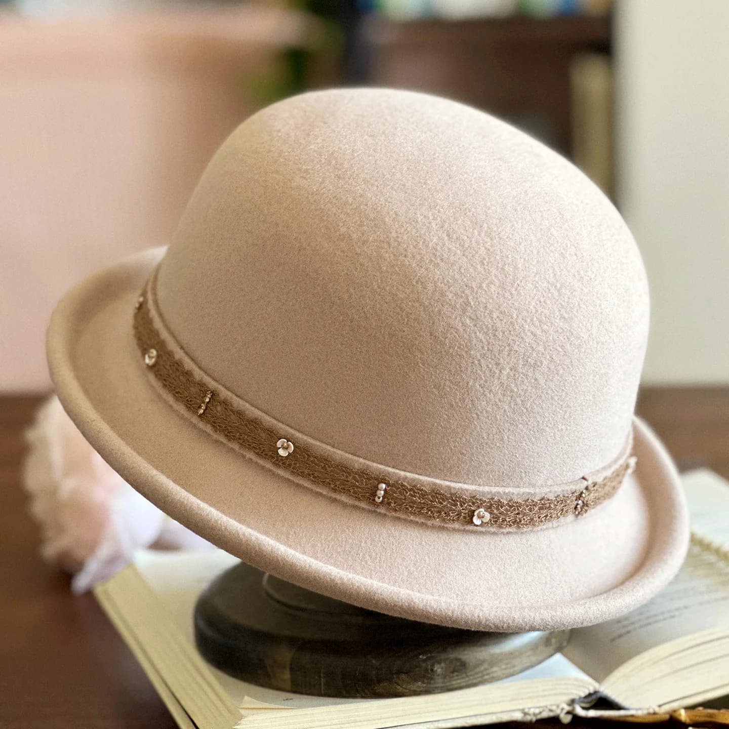 Cloche a tesa corta in lana 100% stile coreano giapponese, cappello da pescatore in morbida feltro, elegante berretto da pescatore invernale con parte superiore rotonda