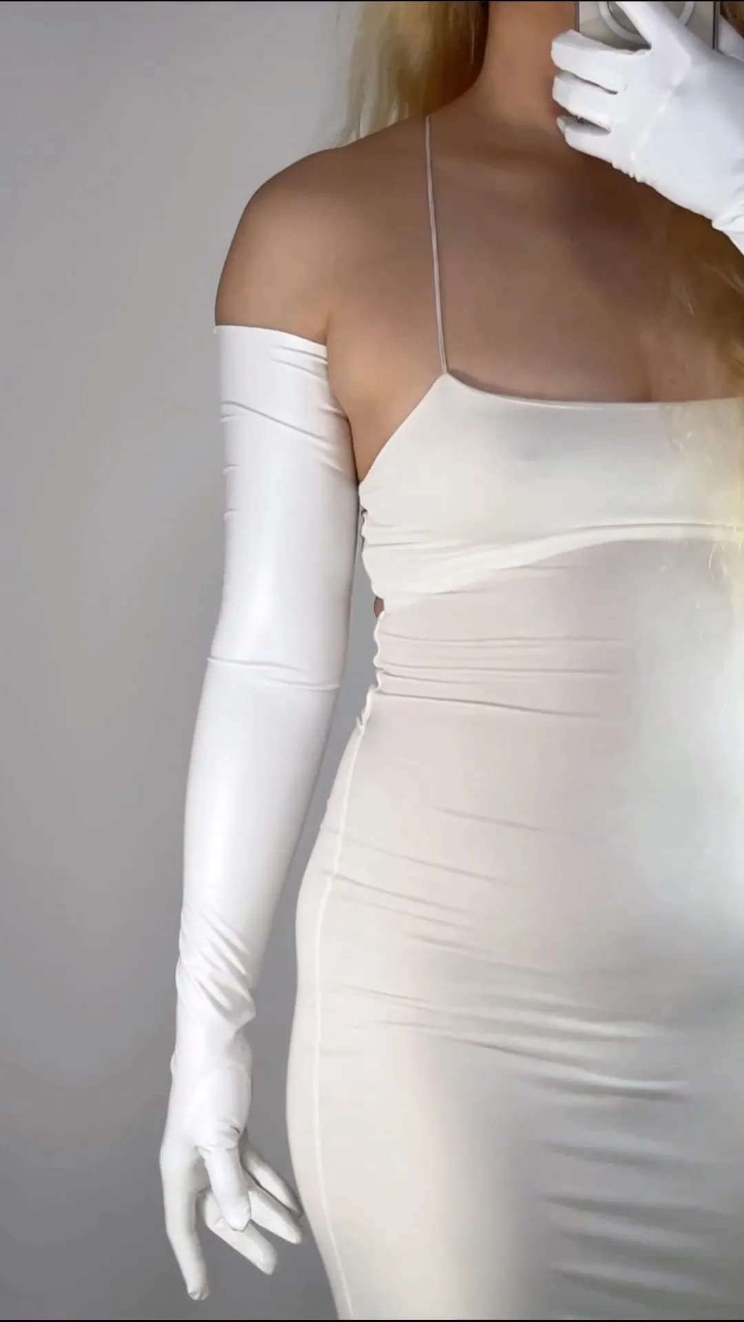 Guanti in LATTICE bianco lucido Gomma in ecopelle Elasticizzato super sottile 70 cm LUNGO ACQUISTO Costume da sera alla moda Discoteca Halloween