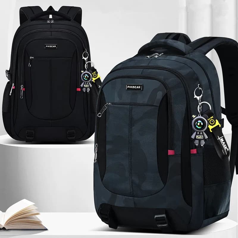 Ciondolo astronauta Zaino ortopedico per laptop da uomo Zaino mimetico per adolescenti Zaini impermeabili primari Borse da scuola per studenti