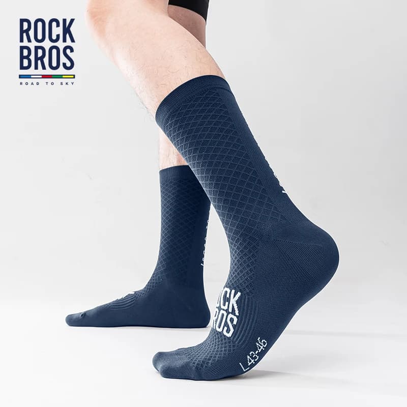 ROCKBROS Cycling socks Sport socks socks Soft bike socks High elasticity outdoor socks in breathable fabric A pair