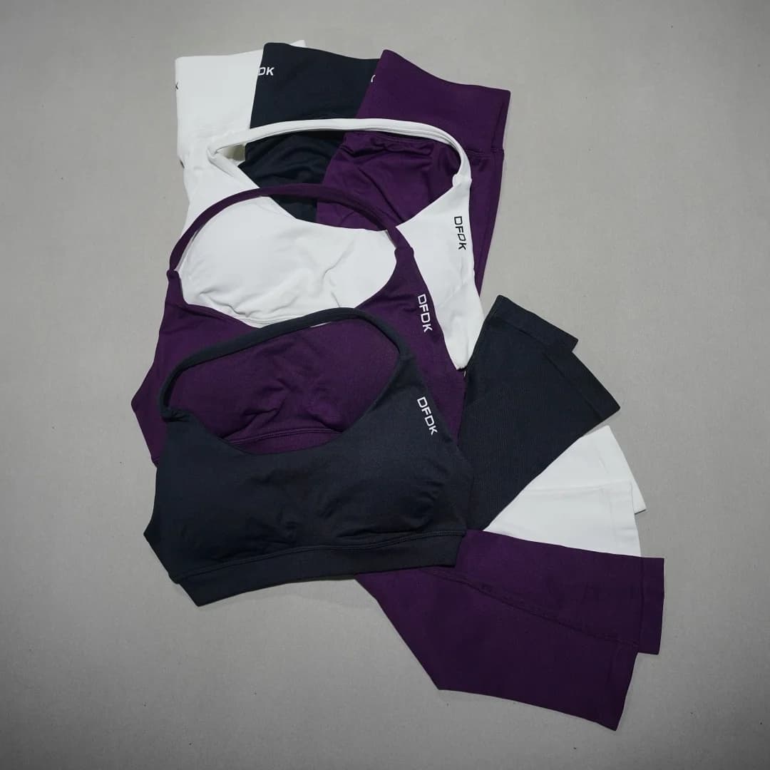 DFDK Set di abbigliamento sportivo da donna in 2 pezzi con lacci, leggings slim senza cuciture, top da yoga alla moda, abbigliamento sportivo casual per palestra, ciclismo e uso quotidiano