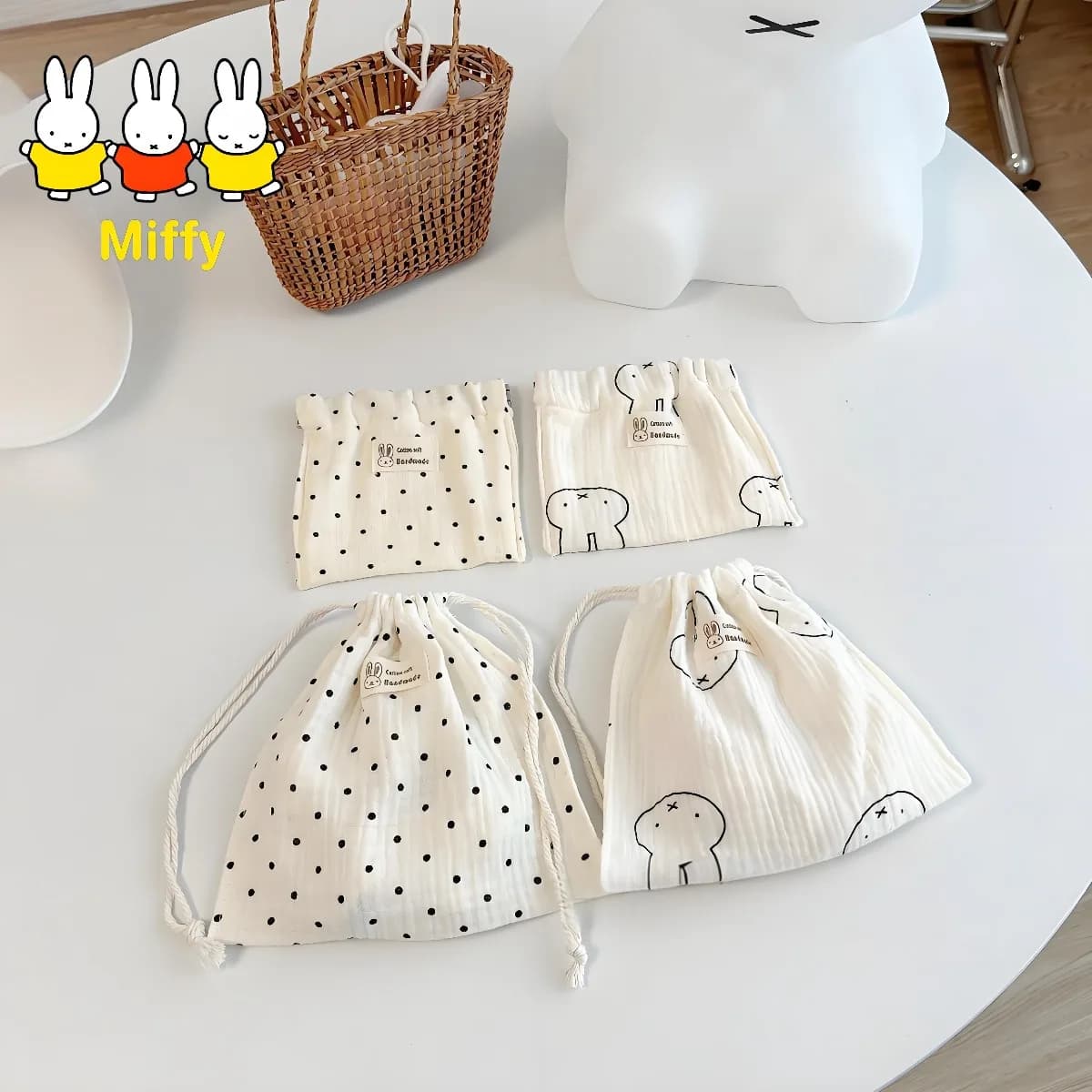 Borsa con Coulisse Kawaii Miffy, Simpatica Borsa Portaoggetti in Cotone Puro con Motivo Floreale Coreano