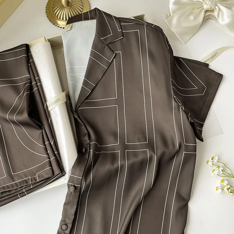 Pigiama scozzese con stampa di moda Set pigiameria estate donna manica corta pantaloni abiti Lounge Wear raso allentato vestiti per la casa biancheria intima
