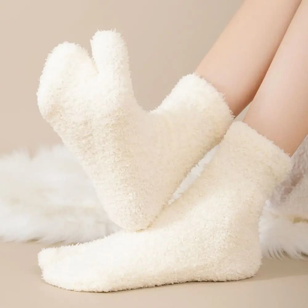 Warm and thickened two-tie fleece socks Simple central tube socks with separate tip Plush socks for sleeping Winter floor shoes for women men