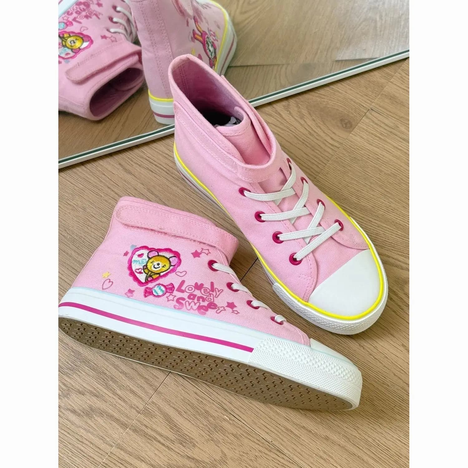 Nuove Scarpe in Tela Rosa Carine con Ricamo MP Stile Cartone Animato Giapponese, Modello Plimsolls con Rialzo, Versatili per Primavera Autunno, per Ragazze