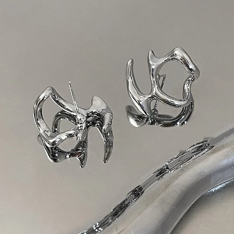 Y2K Uneven Liquid Earrings for Women Color Silver Hip-Hop Punk Geometric Fashion Earring Clip Girl 2024 Fashion Party Jewelry