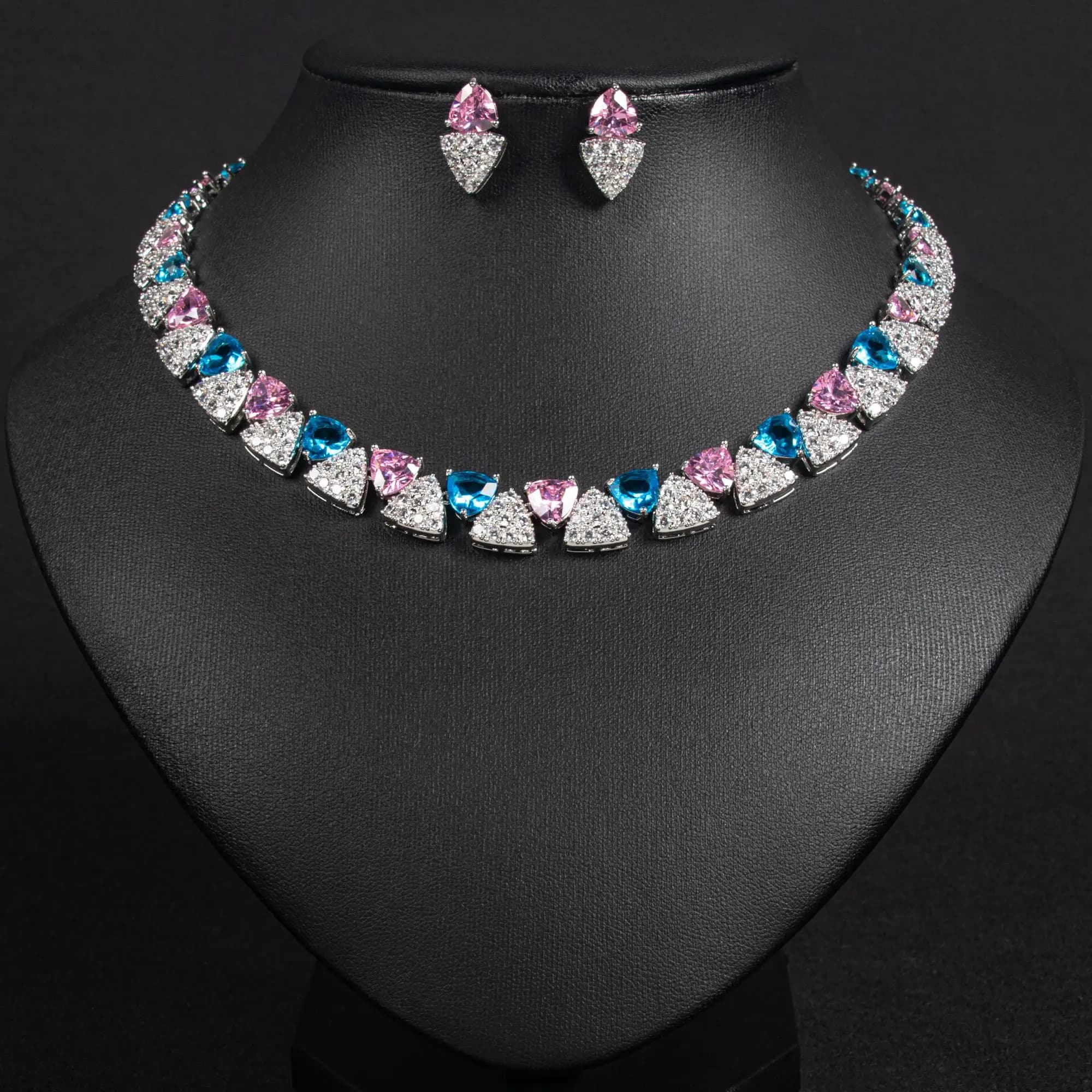 Super Shiny Colourful Triangle Zirconia Jewellery Ladies Necklace Earrings Accessories Set Party Evening Wedding Gift Prom M-334