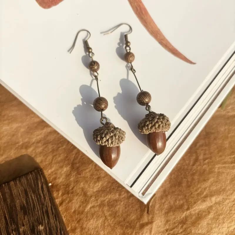Orecchini Vintage con Piante Naturali, Serie Unica di Frutti Essiccati, Orecchini Retrò con Pigne e Ghiande, Confezione Personalizzata