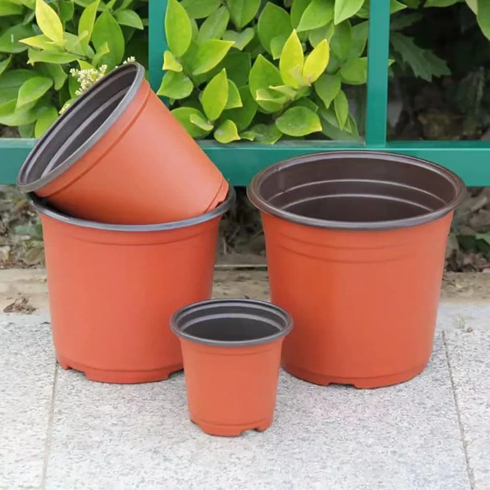 Plastic plant POTS, seedling flower plant containers and seed starter POTS with plant labels