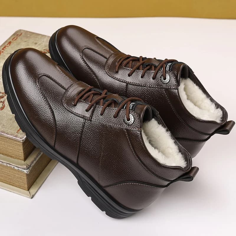 Winter Men's Casual Thickened Warm Fleece Lined Hiking Shoes Fashionable Korean Style Breathable Anti-slip Wear-resistant