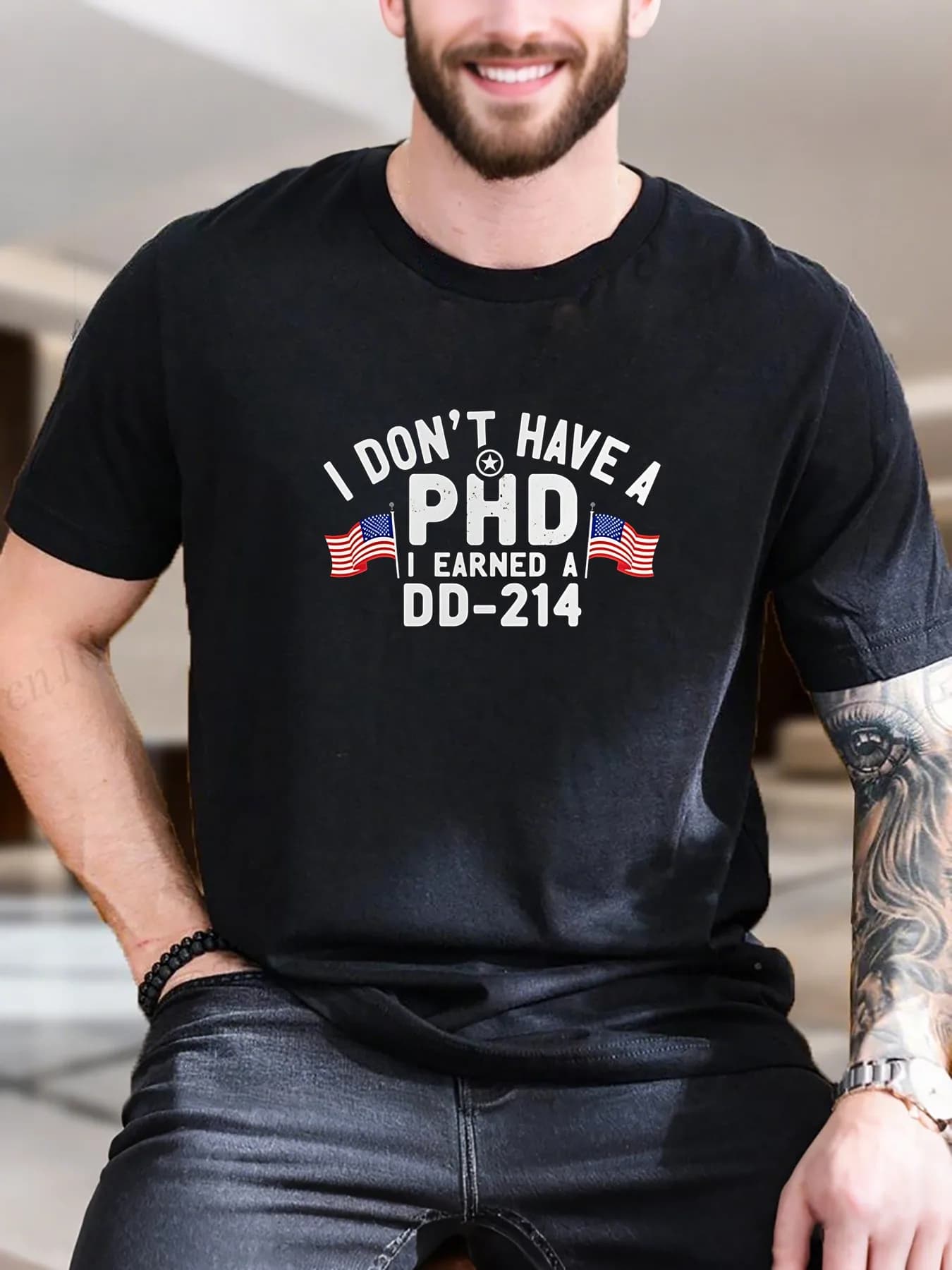T-shirt da uomo con stampa bandiera americana - T-shirt casual comoda e traspirante in cotone 100%, top grafico patriottico alla moda per l'estate, Stre