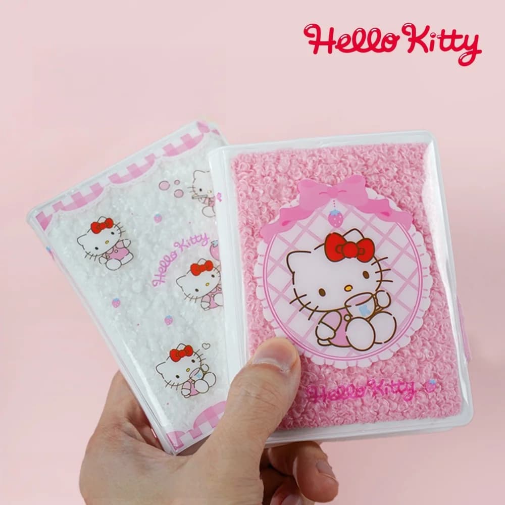 Quaderno con Copertina Morbida in Peluche Hello Kitty Originale Sanrio, Mini Diario Carino per Ragazze, Regalo per Studenti, Cancelleria