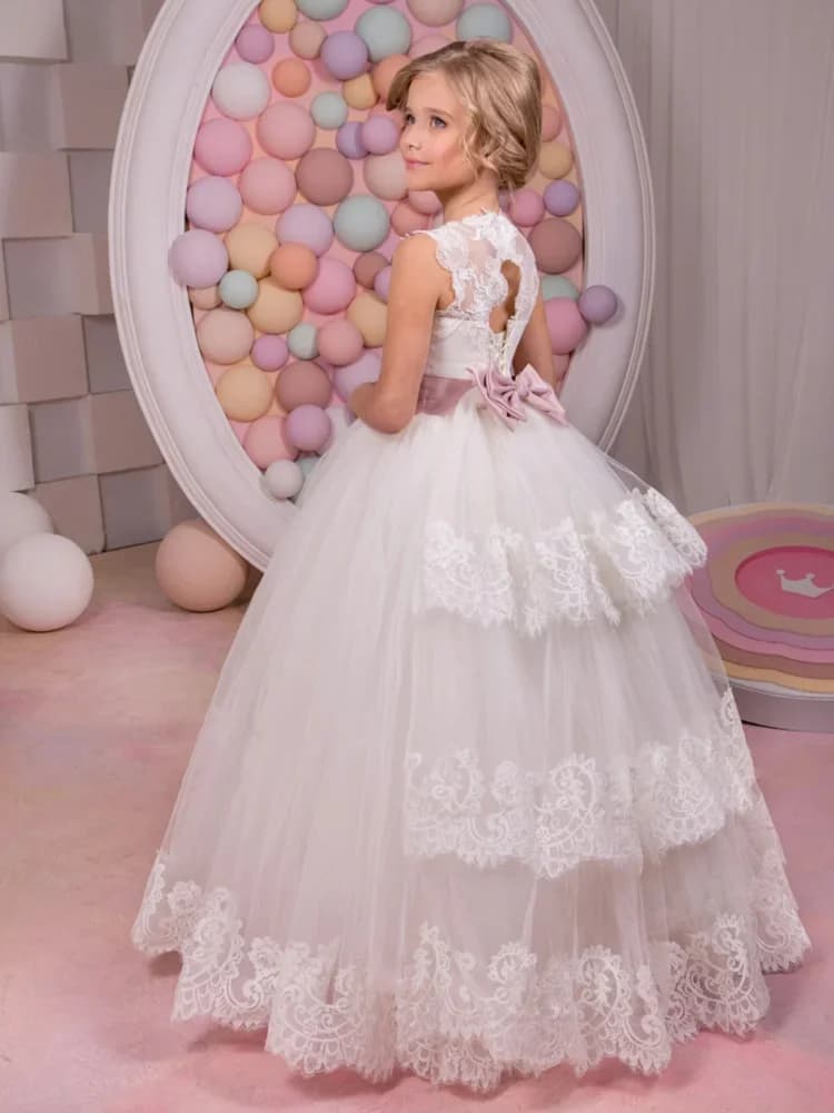 Applique di paillettes a strati di pizzo bianco personalizzato con fiocco Abito da ragazza di fiori per abiti da ballo eleganti per feste di compleanno da principessa