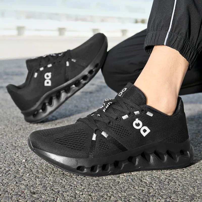 Scarpe da Trekking per uomo campeggio all'aperto Sneakers maschili leggere e traspiranti scarpe sportive da uomo Running Trekking quattro stagioni Casual
