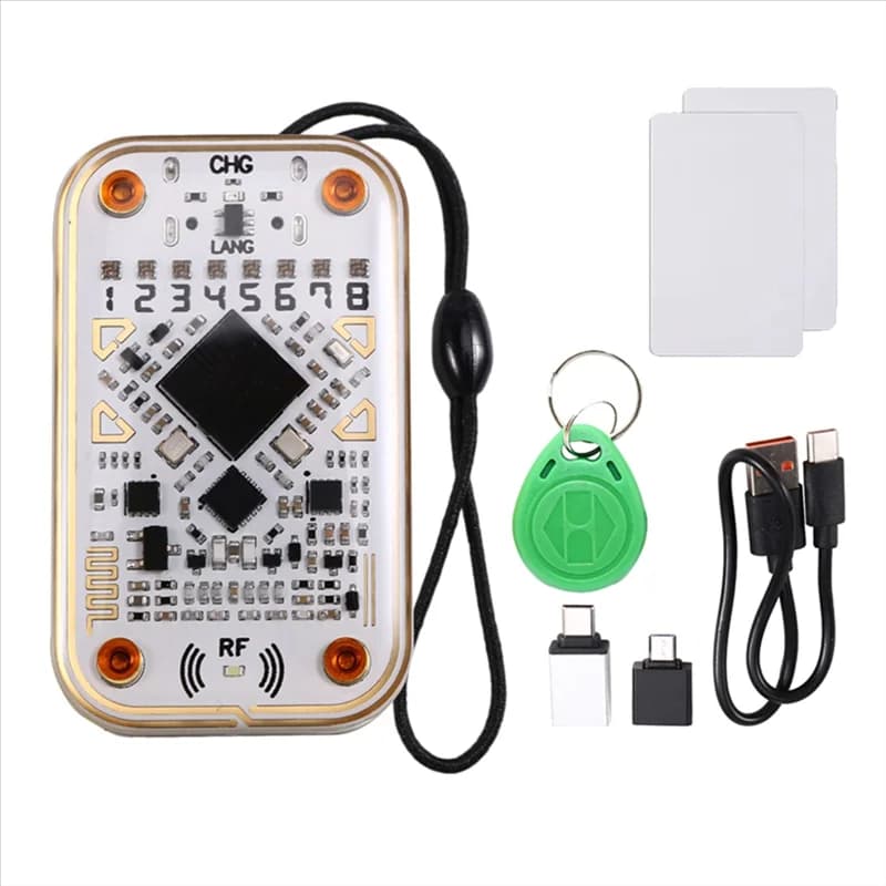 【DISPONIBILE】Emulatore intelligente RFID e NFC avanzato: Lettore Chameleon Ultra con portachiavi T5577 e due carte CUID