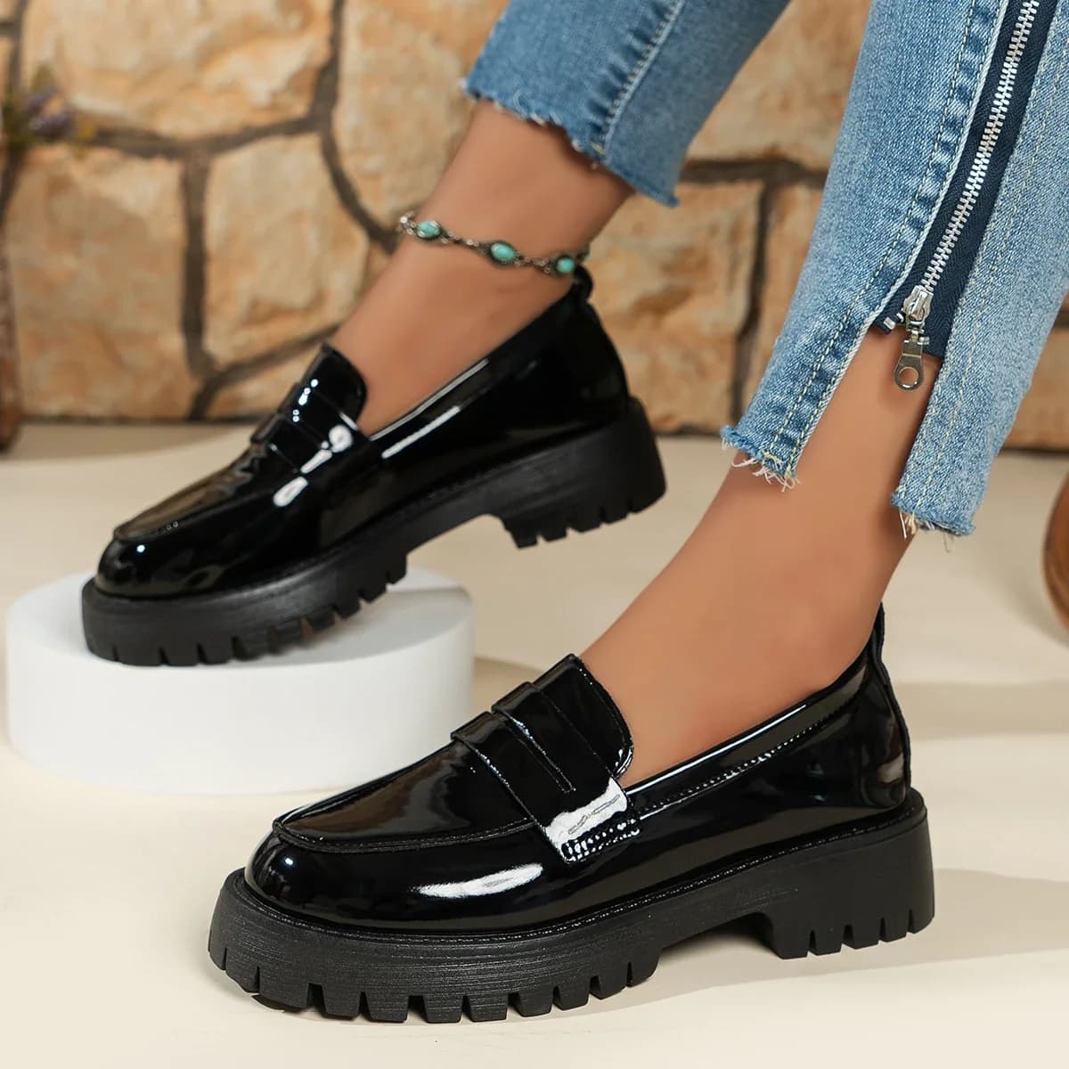 Scarpe basse da donna Mocassini caldi estivi Comode sneakers leggere alla moda Scarpe casual da esterno per donna Zapatillas De Mujer
