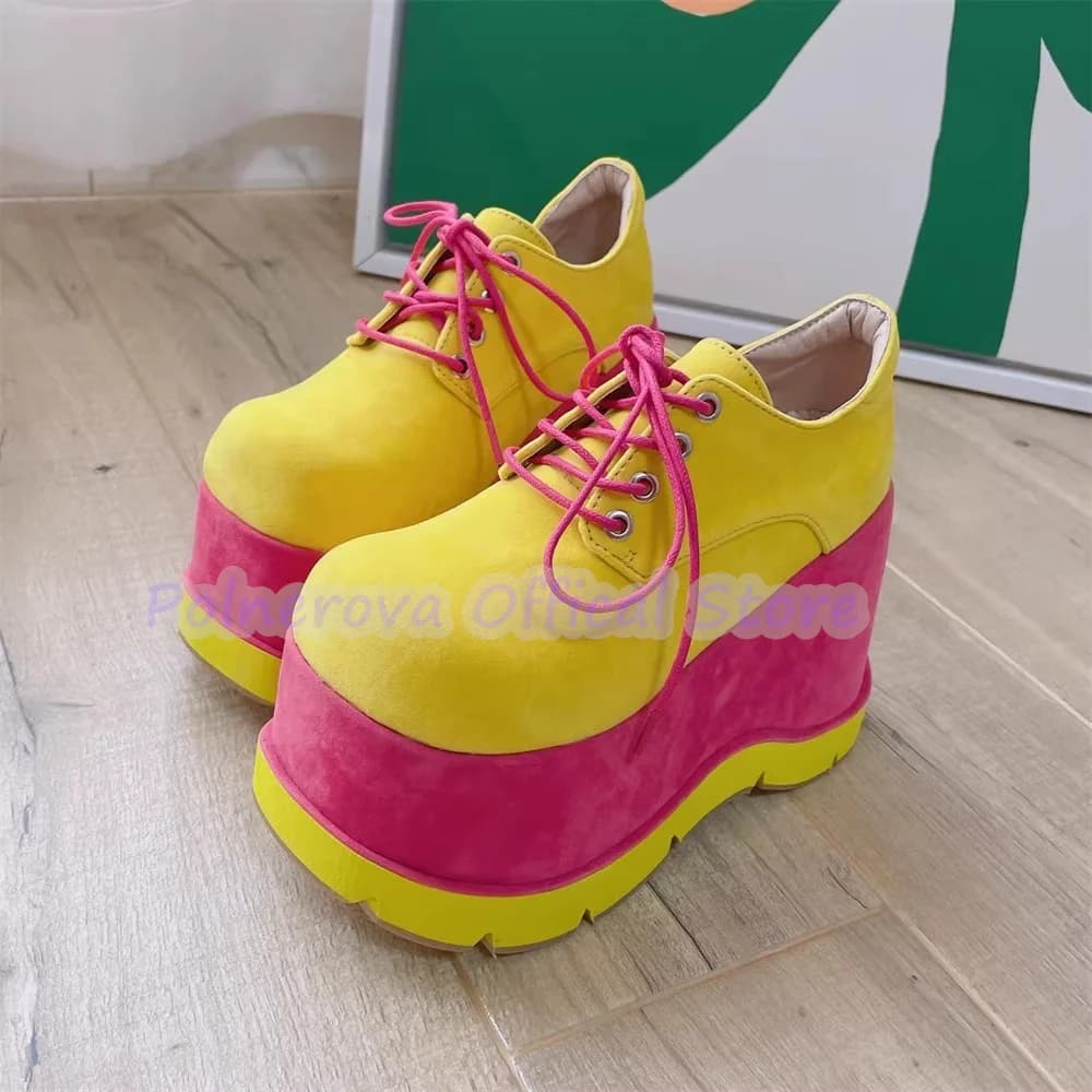 Scarpe Casual da Donna Lolita con Tacco Grosso, Rialzo Interno, Colori Misti, Allacciatura e Punta Tonda, Modello Loafer Basso