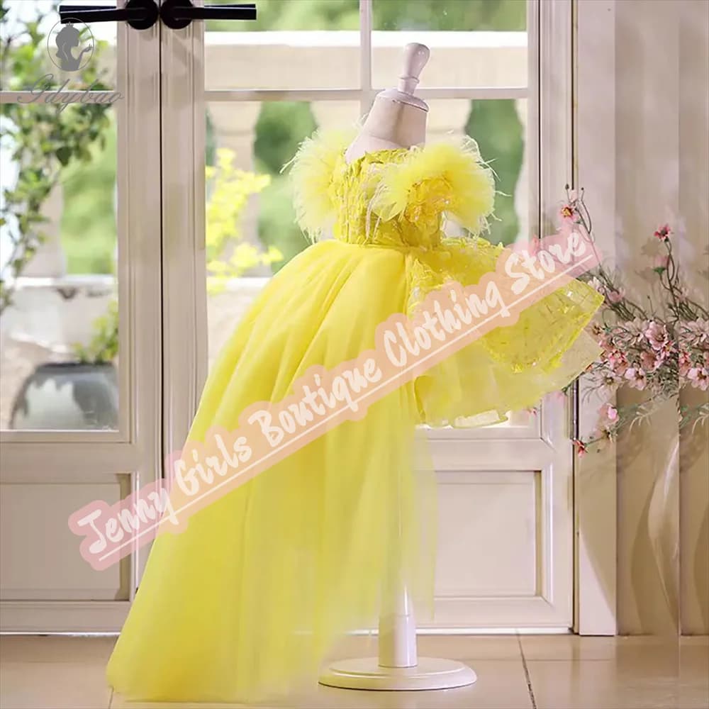 Abito da bambina con paillettes gialle, affascinanti piume con paillettes e abito da comunione per feste di compleanno, matrimoni