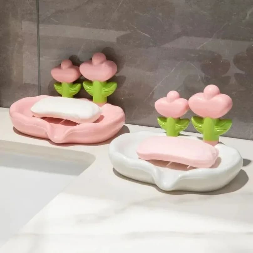 Soap container Flower soap dish High aesthetic value Light luxury plastic box No punching Shelves