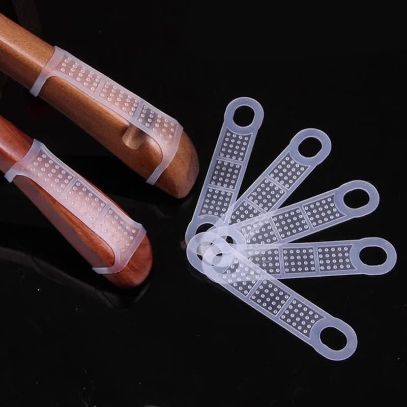 30pcs Silicone Dresses Grips Windproof Dress Up Pad Shoulder Pad Anti Slip Stripe for Women Men T-shirts and Rack Sweater Pad