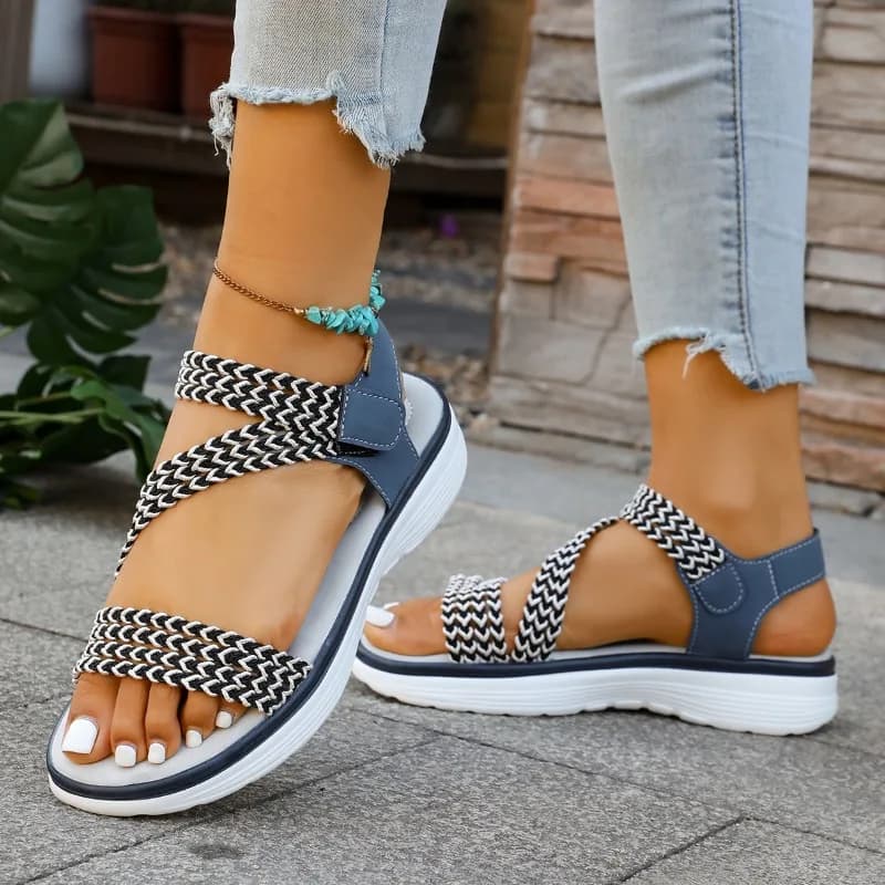 Women's Black Woven Strap Platform Sandals 4CM Thick Sole Velcro Back Strap Comfort Casual Shoes