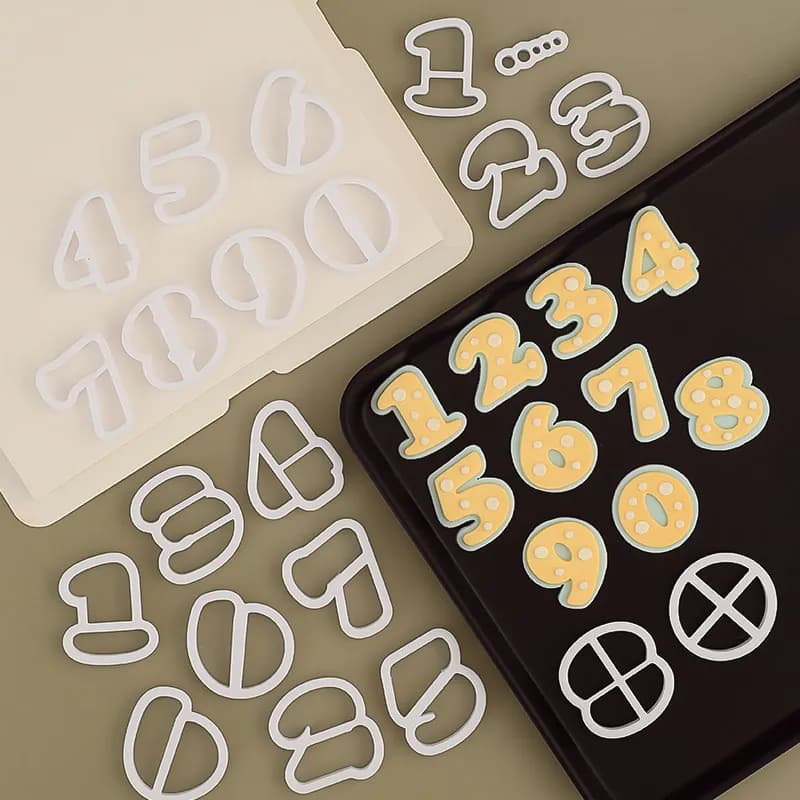 Set di Tagliabili per Lettere e Numeri A-Z 0-9, Stampi per Argilla Polimerica, Strumenti per Gioielli Fai-da-Te e Ciondoli Personalizzati