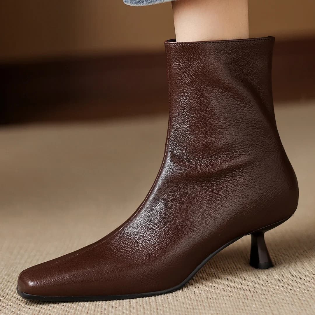 Women's Autumn Boots Danxuefei Peacora leather with square tip and side zip elegant women's stylish shoes with 4,5 cm high heel