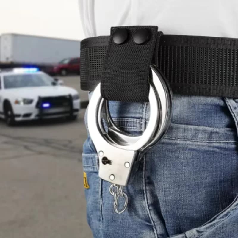 Custodia tattica per cinturino per manette Custodia scorrevole in nylon resistente con doppio scatto per cinture da 2", fondina per manette da caccia