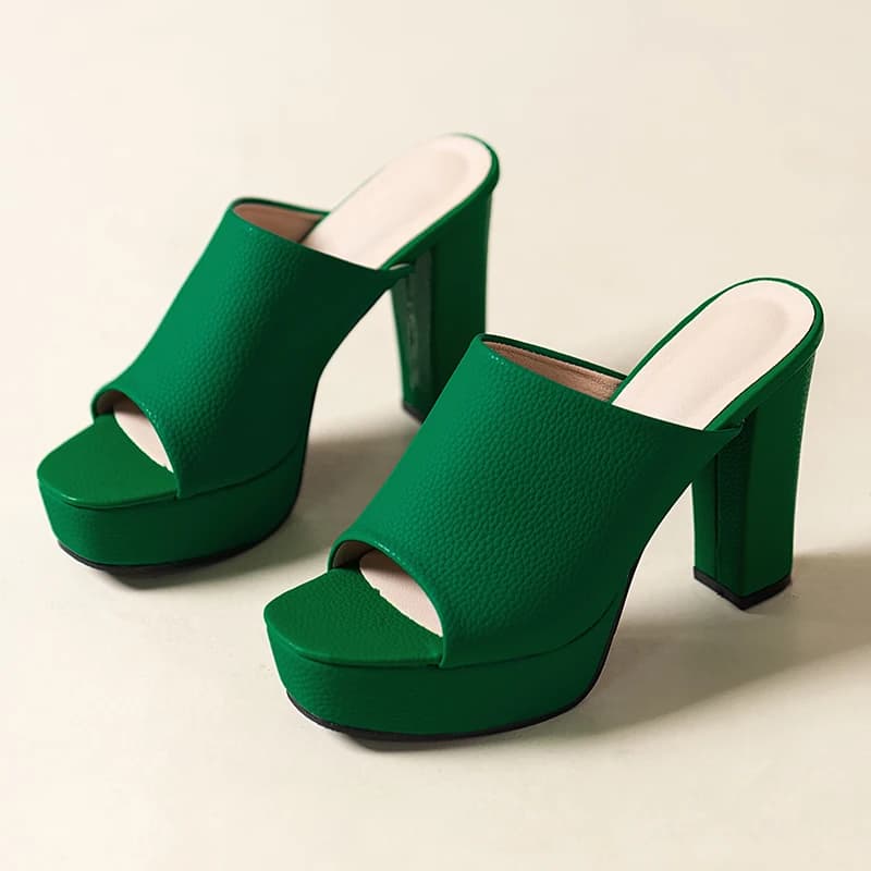 Pantofole con tacco alto Donna Estate Nuove infradito con tacco largo Pantofole con sandali da camerino con piattaforma alla moda