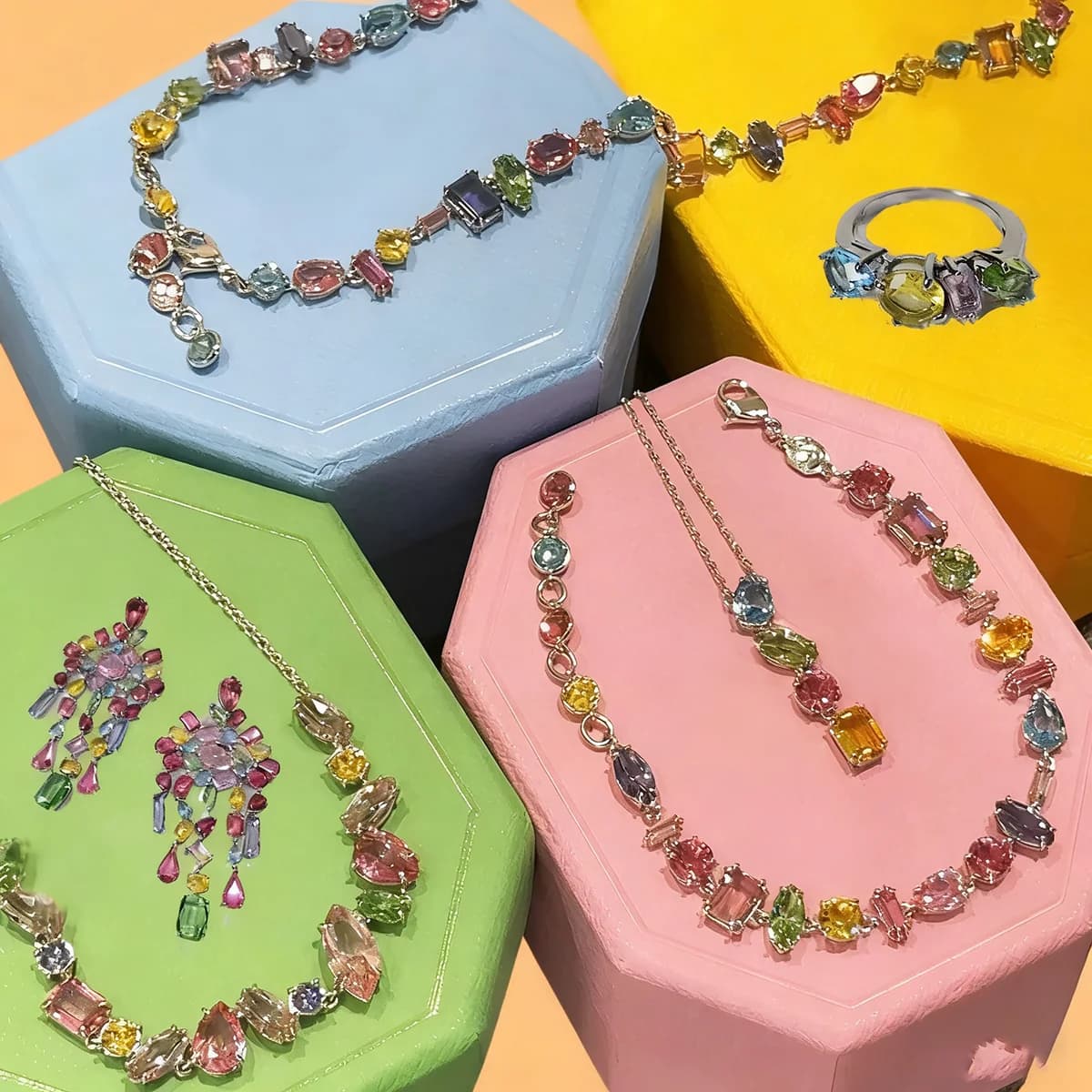 Set di Gioielli di Lusso Originali Candy Crystal 2025, Collana, Orecchini, Bracciale e Anello per Donne, Regali di Nozze